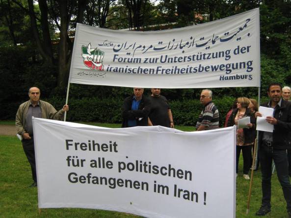 969726_666856680010004_1219399578_n