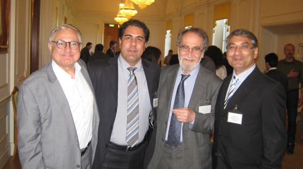 936701_655068004522205_1518244518_n